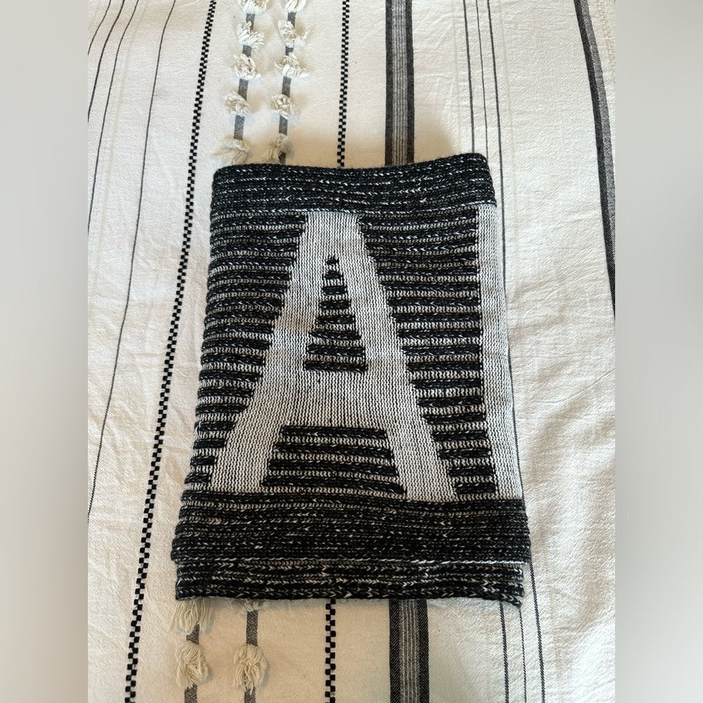 Calvin Klein Scarf - Picture 10 of 10